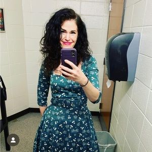 Collectif xs green sparrow and cherry print dress